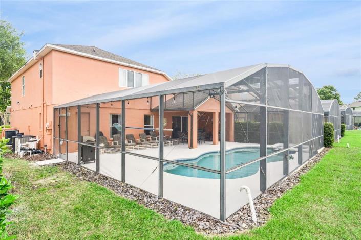 Image No.5-5 Bed Villa for sale