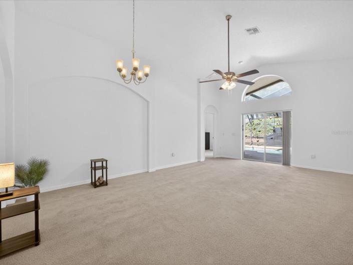 Image No.6-Villa / Détaché de 4 chambres à vendre à Davenport