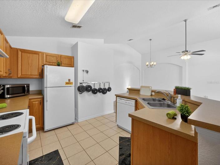 Image No.10-Villa / Détaché de 4 chambres à vendre à Davenport