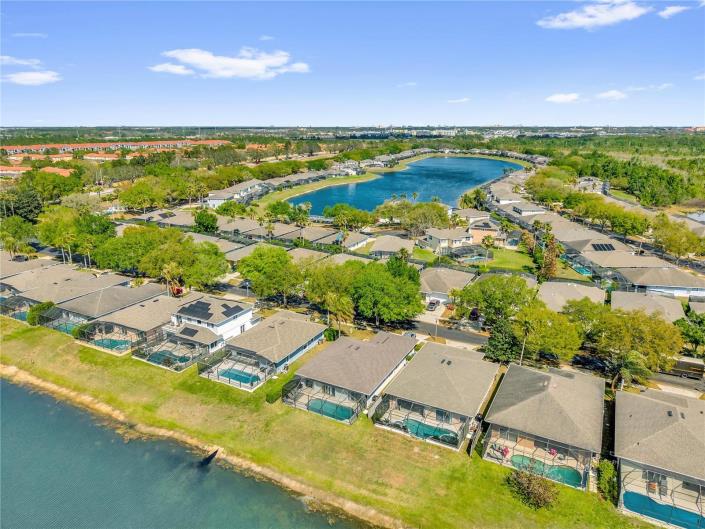 Image No.2-4 Bed Villa / Detached for sale