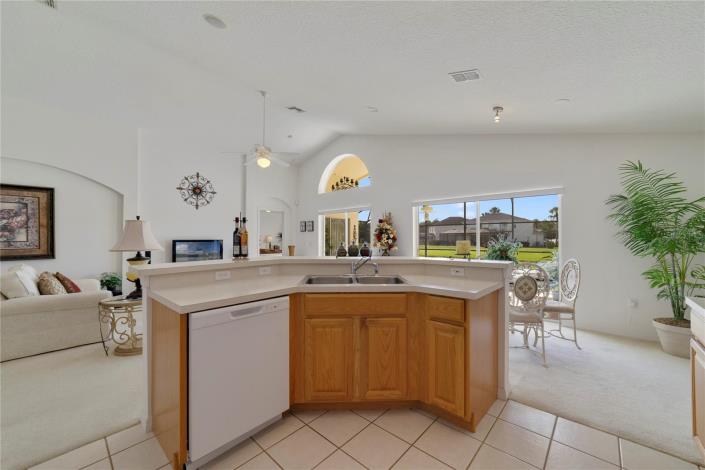 Image No.9-4 Bed Villa / Detached for sale