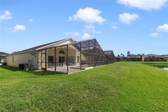 Image No.26-4 Bed Villa / Detached for sale