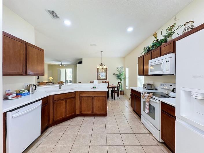 Image No.8-4 Bed Villa / Detached for sale