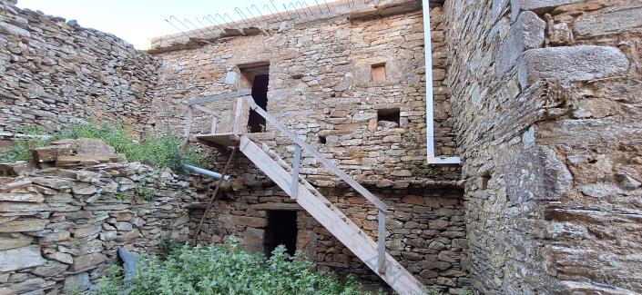 Image No.7-Maison de campagne de 5 chambres à vendre à Mani Kiparissos