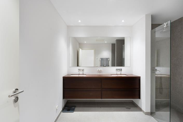 Image No.28-Villa de 5 chambres à vendre à Nueva Andalucia