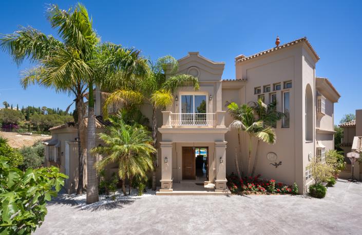 Image No.5-Villa de 7 chambres à vendre à Nueva Andalucia