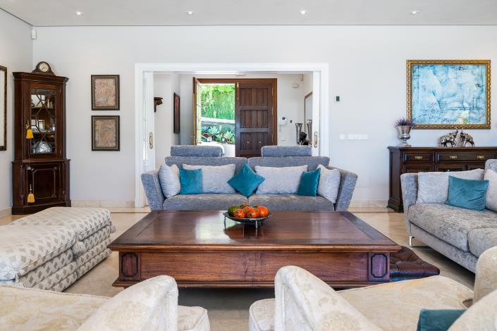 Image No.8-Villa de 7 chambres à vendre à Nueva Andalucia