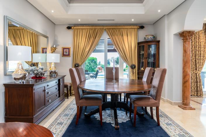 Image No.12-Villa de 7 chambres à vendre à Nueva Andalucia