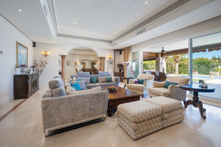 Image No.14-Villa de 7 chambres à vendre à Nueva Andalucia