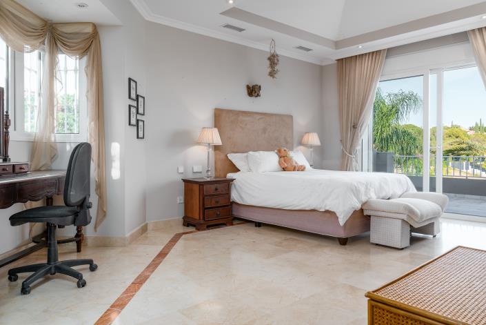 Image No.50-Villa de 7 chambres à vendre à Nueva Andalucia