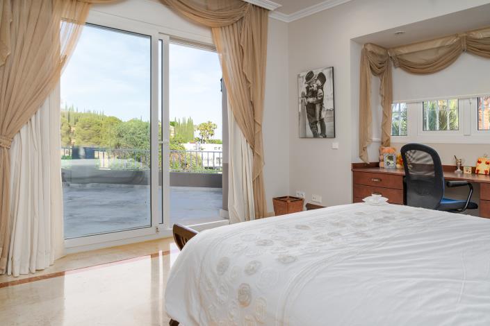 Image No.52-Villa de 7 chambres à vendre à Nueva Andalucia