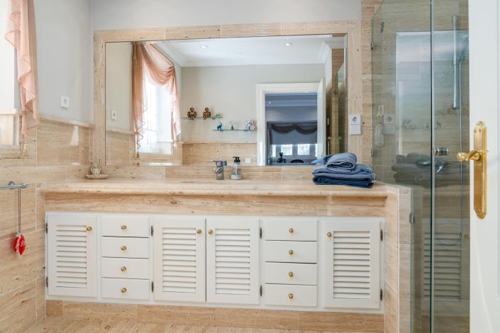 Image No.54-Villa de 7 chambres à vendre à Nueva Andalucia