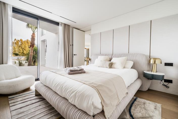 Image No.14-Villa de 5 chambres à vendre à Nueva Andalucia