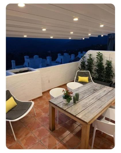 Image No.1-Penthouse de 2 chambres à vendre à Istán