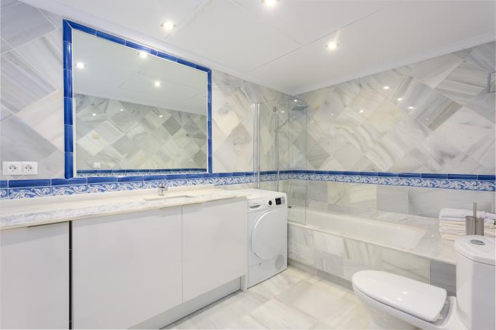 Image No.70-2 Bed Apartment for sale