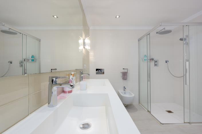 Image No.89-2 Bed Apartment for sale