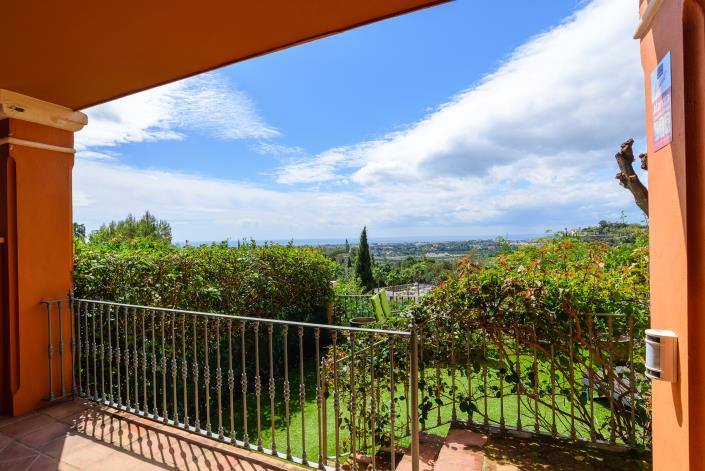 Image No.95-2 Bed Apartment for sale