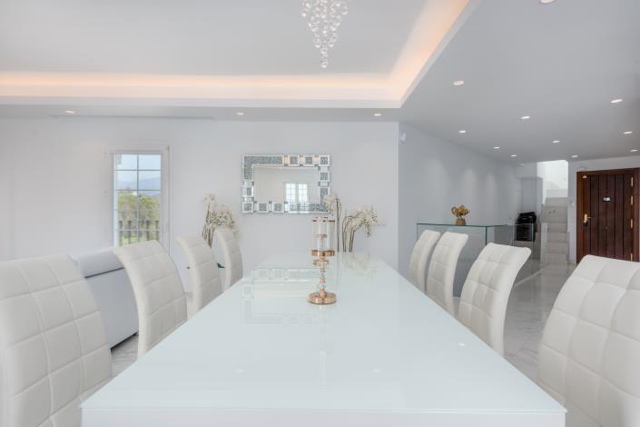 Image No.56-3 Bed House for sale