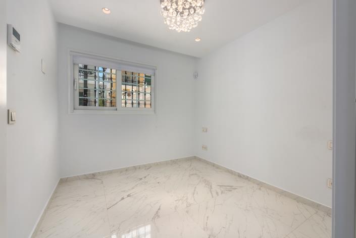 Image No.68-3 Bed House for sale