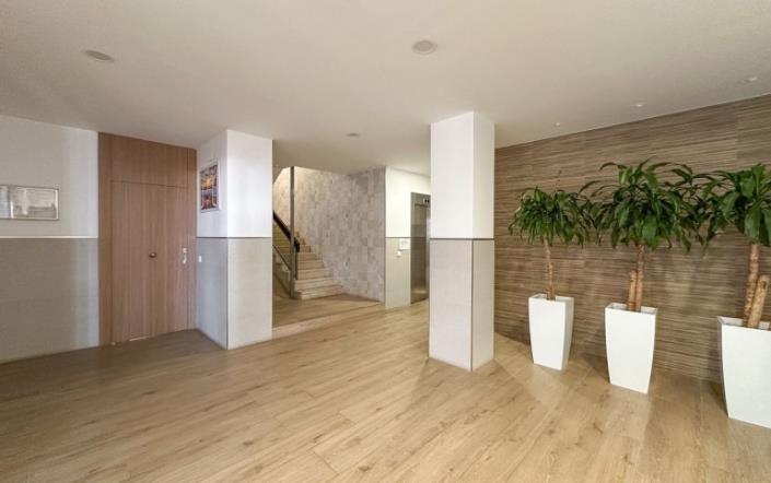 Image No.16-3 Bed Apartment for sale