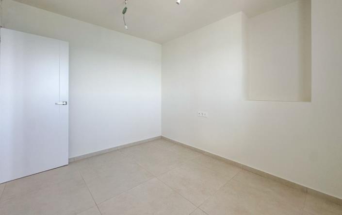 Image No.6-3 Bed Apartment for sale