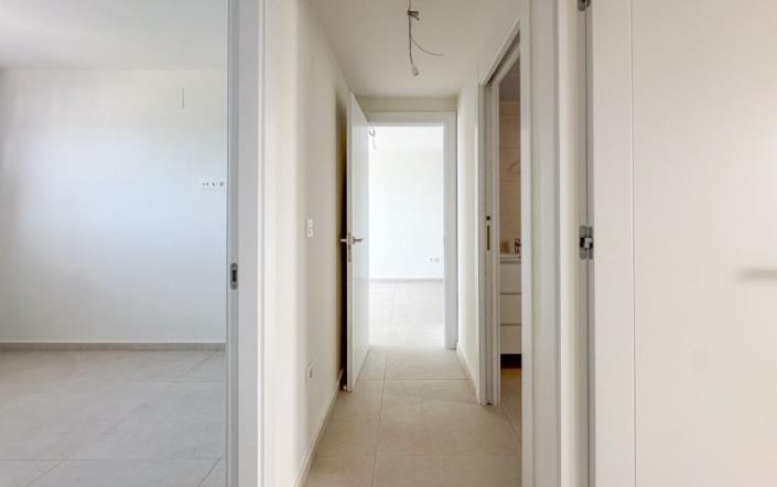 Image No.11-3 Bed Apartment for sale