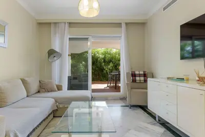 Destination-Marbella-Ground-Floor-Apartment-Puerto-Banus-R5045983-005