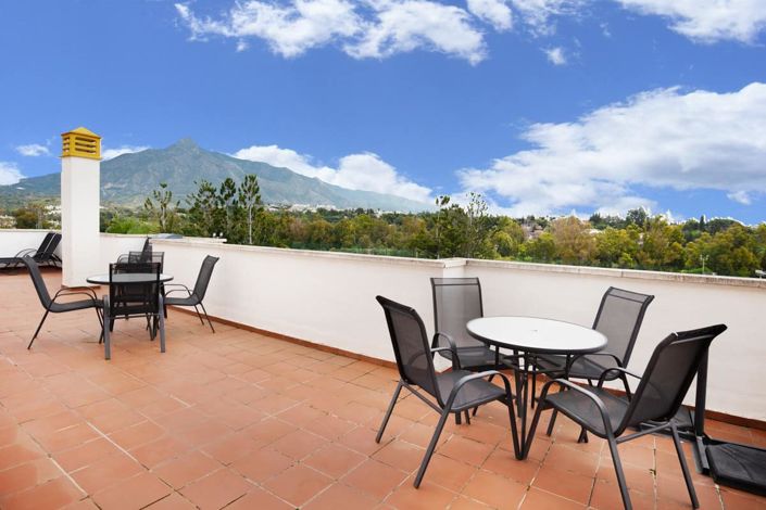 Image No.40-2 Bed Apartment for sale