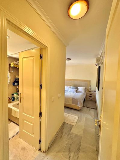 Image No.10-3 Bed Apartment for sale