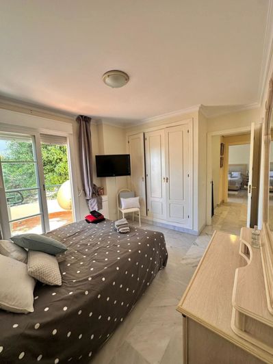 Image No.5-3 Bed Apartment for sale