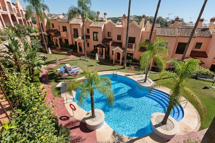 Image No.20-3 Bed House for sale