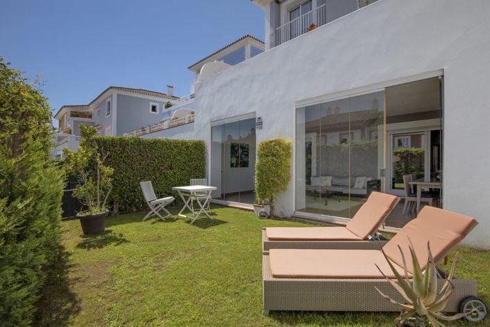 Image No.1-Appartement de 2 chambres à vendre à Estepona