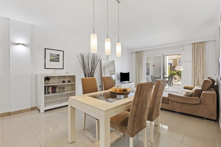 Image No.36-2 Bed Apartment for sale