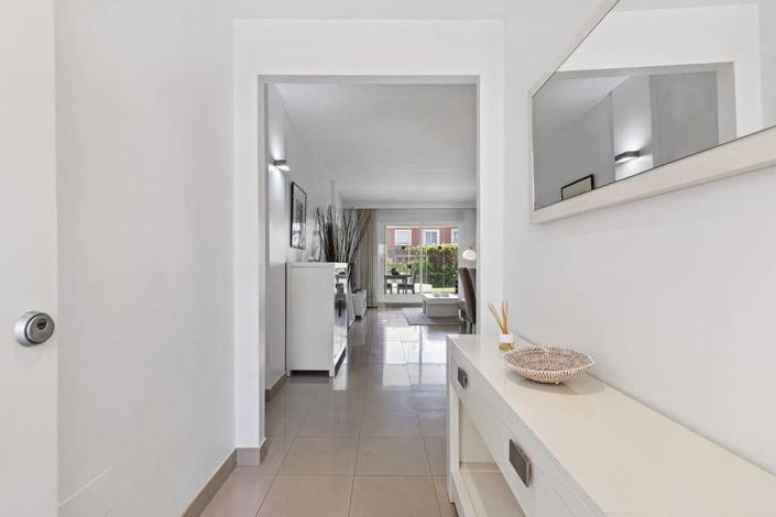 Image No.44-2 Bed Apartment for sale