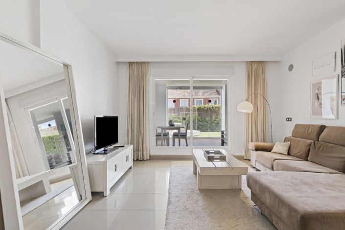 Image No.48-2 Bed Apartment for sale