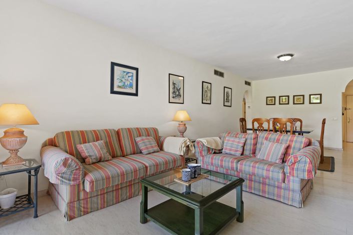 Image No.24-2 Bed Apartment for sale