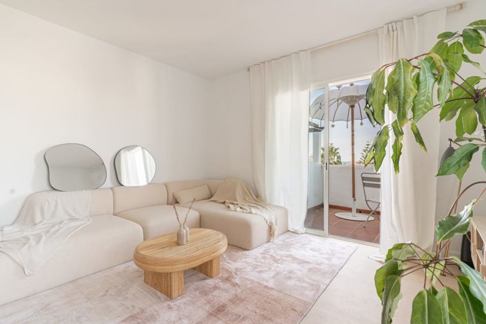 Image No.1-3 Bed Apartment for sale