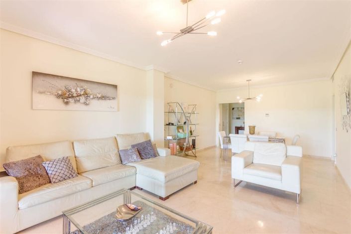 Image No.9-2 Bed Apartment for sale