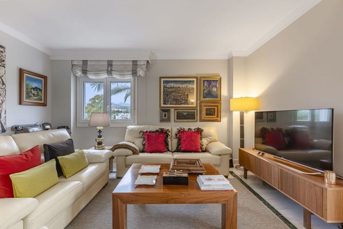 Image No.39-2 Bed Apartment for sale