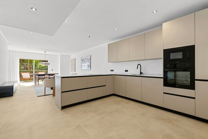 Image No.8-3 Bed Apartment for sale