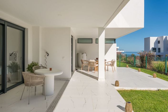 Image No.14-2 Bed Apartment for sale