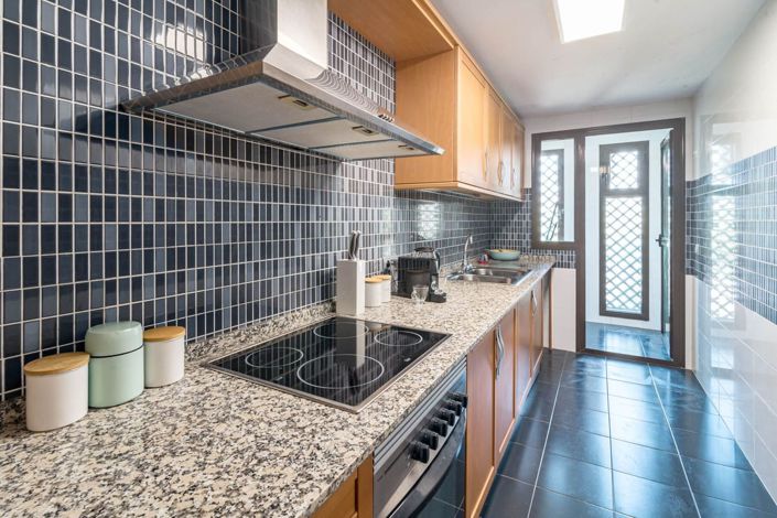 Image No.18-2 Bed Apartment for sale