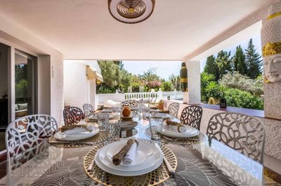 r5188036-destination-marbella-image-13