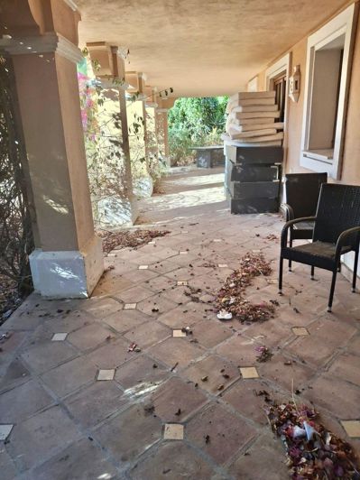 Image No.9-5 Bed House for sale