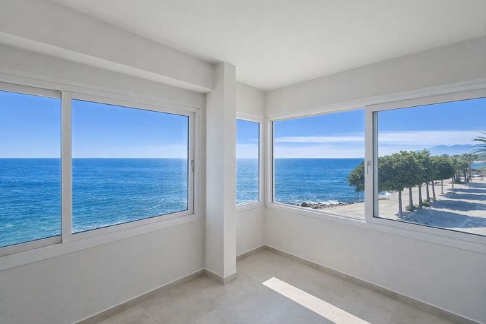 Image No.23-5 Bed Apartment for sale