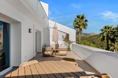 r5287771-destination-marbella-image-1