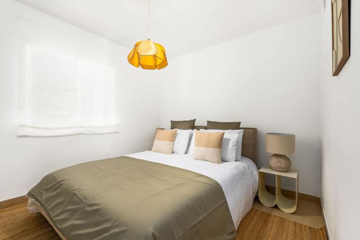 Image No.23-2 Bed Apartment for sale