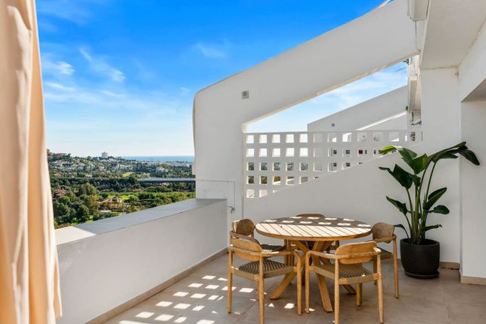 Image No.30-2 Bed Apartment for sale