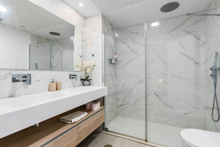 Image No.11-3 Bed Apartment for sale