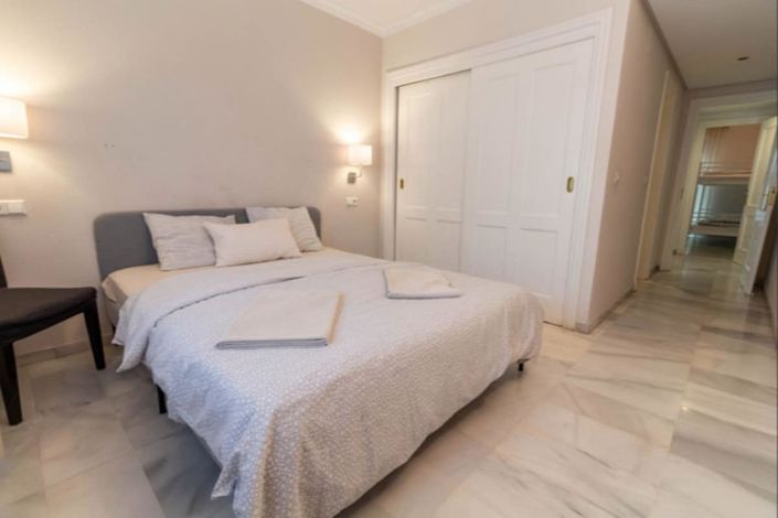 Image No.8-3 Bed Apartment for sale